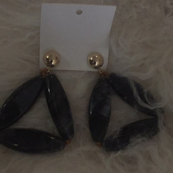 Free people Pyramid Resin Earrings - Picture 4 of 6